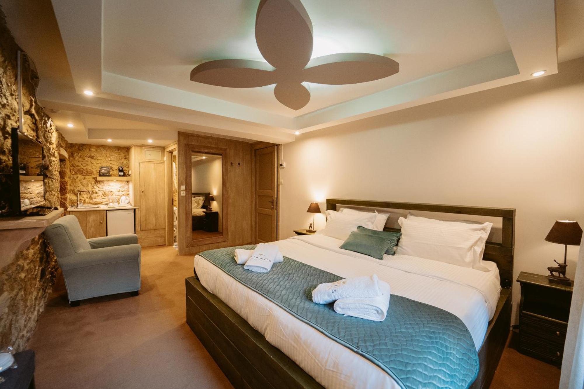 אראחובה Afanos Guesthouse מראה חיצוני תמונה