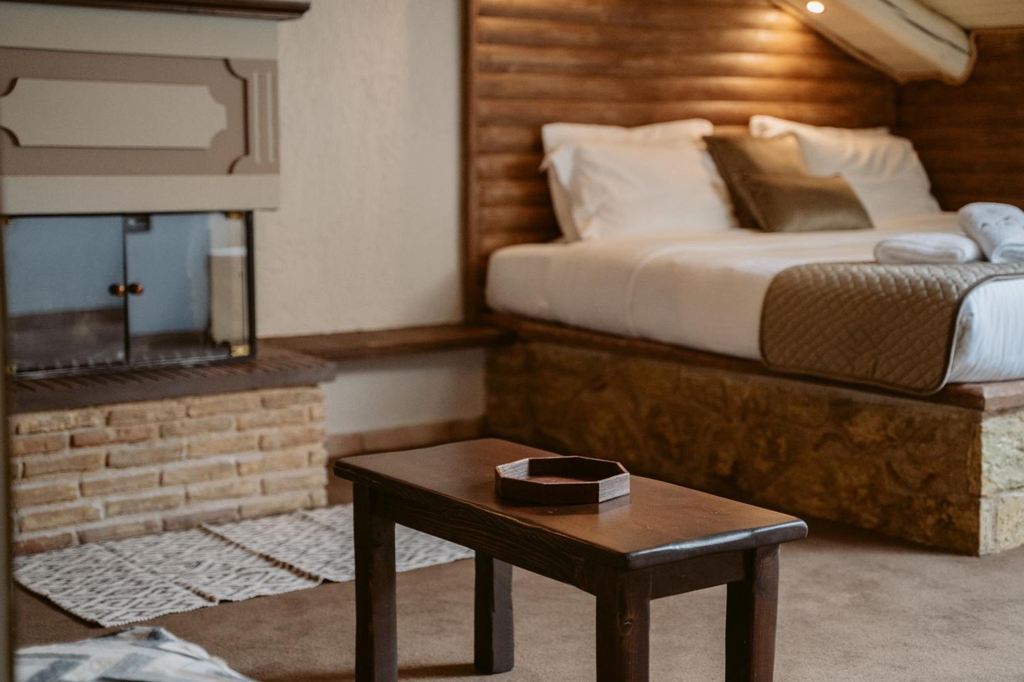 אראחובה Afanos Guesthouse מראה חיצוני תמונה