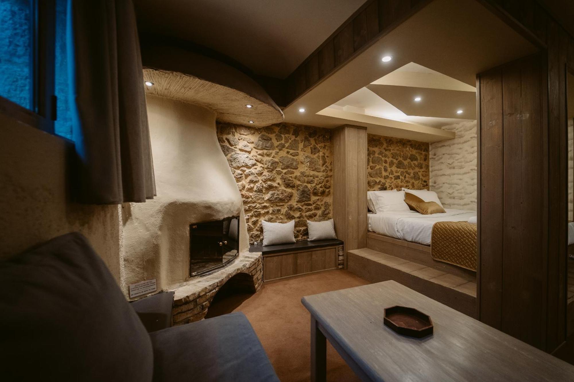 אראחובה Afanos Guesthouse מראה חיצוני תמונה